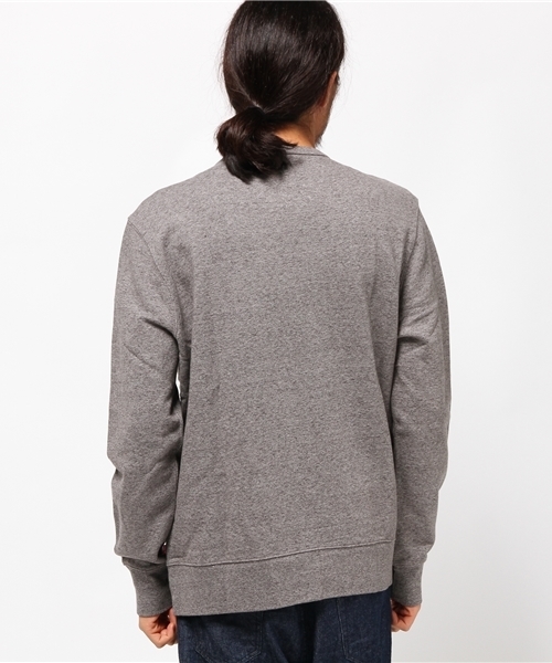 Levi's（リーバイス）の「バットウィングクルーネックプルオーバー（スウェット・メンズ・アイボリー・SMALL/LARGE/MEDIUM）」の4枚目の写真