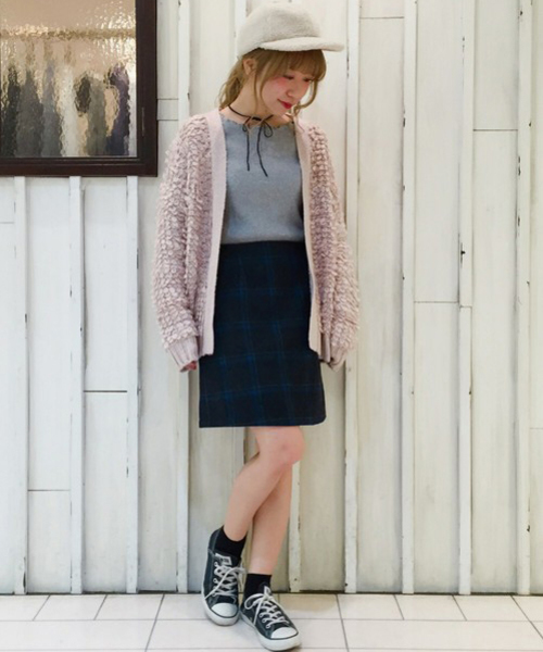 archives（アルシーヴ）の「チェック ウールタイトスカート（スカート・レディース・グレー/カーキ/ネイビー・MEDIUM）」の17枚目の写真