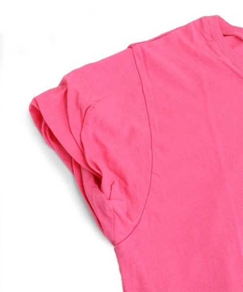 RNA（アールエヌエー）の「M0680 ツイストスリーブTシャツ（Tシャツ/カットソー・レディース・ホワイト/ピンク/ブラック・MEDIUM）」の10枚目の写真