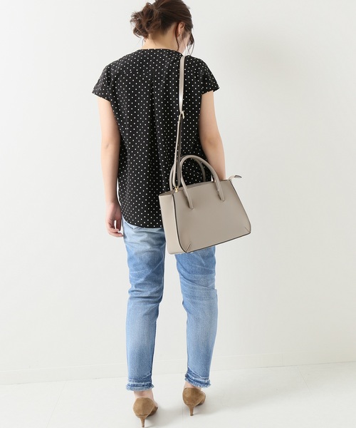 La TOTALITE（ラトータリテ）の「ドットプチタックフレンチシャツ【手洗い可能】◆（シャツ/ブラウス・レディース・ホワイト/ブラック・FREE）」の5枚目の写真