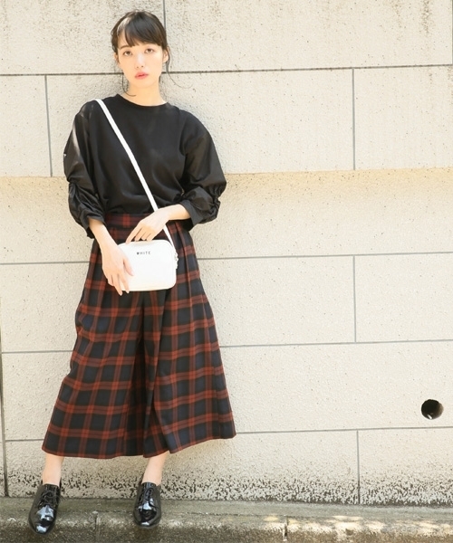 LOWRYS FARM(ローリーズファーム)の「スーピマビッグTシャツ 804204(Tシャツ/カットソー・レディース・ブラック/ブラウン/オフホワイト・FREE)」の20枚目の写真