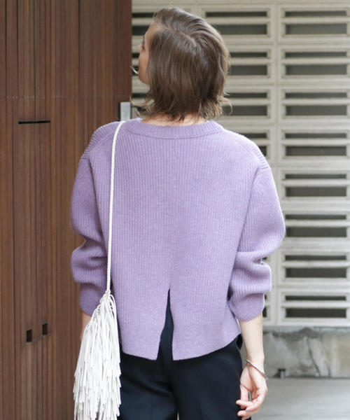 BEAUTY&YOUTH UNITED ARROWS（ビューティーアンドユースユナイテッドアローズ）の「BY∴ ウール畦バックスリットカラーニット ◆（ニット/セーター・レディース・ピンク/パープル/グリーン・FREE）」の16枚目の写真