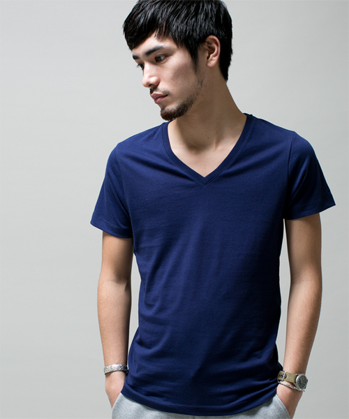 NANO universe（ナノユニバース）の「wjk/ Plain V-Neck Tee（Tシャツ/カットソー・メンズ・ホワイト/ブラック/グレー/カーキ/ネイビー/ライトピンク・SMALL/MEDIUM/LARGE）」の5枚目の写真