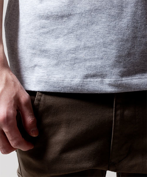 NANO universe（ナノユニバース）の「wjk/ Plain V-Neck Tee（Tシャツ/カットソー・メンズ・ホワイト/ブラック/グレー/カーキ/ネイビー/ライトピンク・SMALL/MEDIUM/LARGE）」の17枚目の写真
