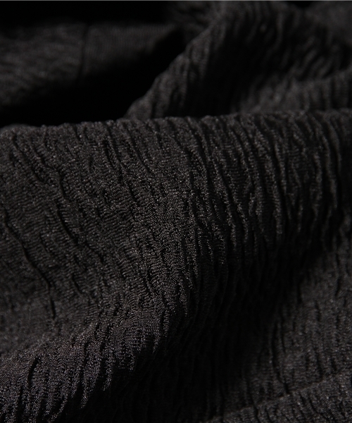 LILIDIA（リリディア）の「パワーショルダーパネルフレアOP（ワンピース・レディース・ライトベージュ/ワインレッド/ブラック・1/2）」の6枚目の写真