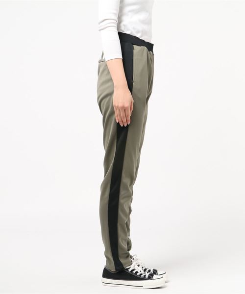 le coq sportif（ルコックスポルティフ）の「「ルコックスポルティフ×マギー」コラボモデル ジャージパンツ QMWNJG00MA（その他パンツ・レディース・ブラウン/ブラック・M/L/XL）」の4枚目の写真