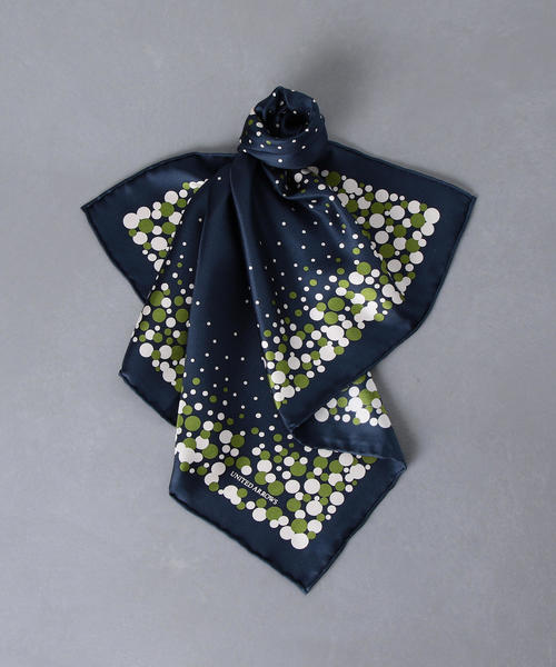 UNITED ARROWS（ユナイテッドアローズ）の「＜ UNITED  ARROWS ＞ マルチドット プリント スカーフ（バンダナ/スカーフ・メンズ・ネイビー/グレー/ブラウン・FREE）」の3枚目の写真