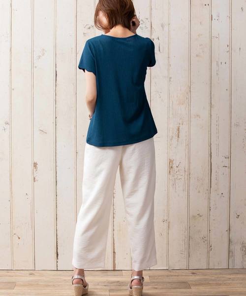 BELLUNA PLUS（ベルーナ）の「ビジュー付スカラップデザインプルオーバー（Tシャツ/カットソー・レディース・ネイビー/ブルー/イエロー系その他/レッド系その他・MEDIUM/LARGE/X-LARGE）」の10枚目の写真