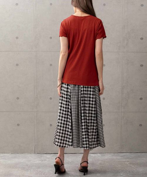 BELLUNA PLUS（ベルーナ）の「ビジュー付スカラップデザインプルオーバー（Tシャツ/カットソー・レディース・ネイビー/ブルー/イエロー系その他/レッド系その他・MEDIUM/LARGE/X-LARGE）」の16枚目の写真