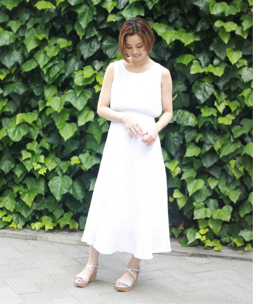 LE TALON（ルタロン）の「7cmクロスストラッププラットサンダル◆（サンダル・レディース・ブラック/ベージュ/シルバー/モスグリーン/ピンク・SMALL/MEDIUM/LARGE/X-LARGE/X-SMALL）」の13枚目の写真