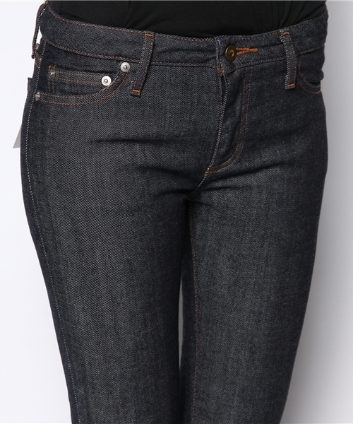 B:MING by BEAMS（ビーミングバイビームス）の「FIRE SERVICE × ビーミング by ビームス / ＜別注＞スキニーデニム（デニムパンツ・レディース・インディゴブルー・26inch/28inch/27inch/25inch）」の5枚目の写真