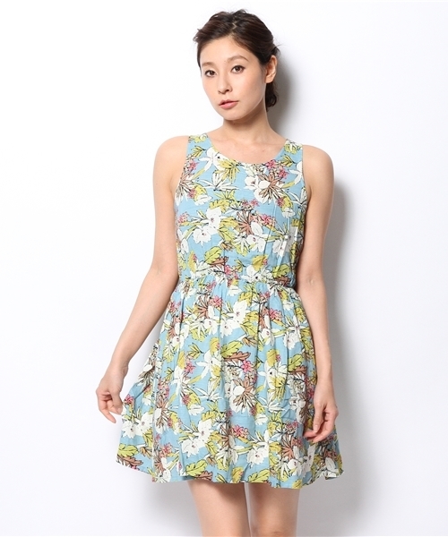 DISCOAT(ディスコート)の「【Discoat】ボタニカルPtワンピース(ワンピース・レディース・ライトブルー/オフホワイト・フリ-)」の6枚目の写真