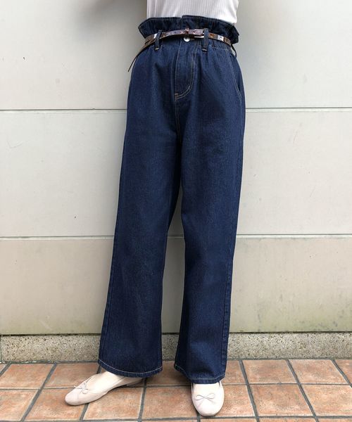 one after another NICE CLAUP（ワンアフターアナザーナイスクラップ）の「べっ甲ベルト付 デニムテーパードパンツ（デニムパンツ・レディース・アイボリー/ブラック/ネイビー/サックスブルー・SMALL/MEDIUM）」の4枚目の写真