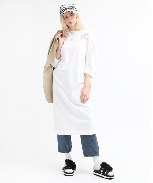 RNA（アールエヌエー）の「M1323 スリーブデザインマキシTシャツワンピース（ワンピース・レディース・ホワイト/ベージュ/ブラック・MEDIUM）」の8枚目の写真