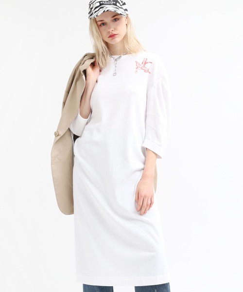 RNA（アールエヌエー）の「M1323 スリーブデザインマキシTシャツワンピース（ワンピース・レディース・ホワイト/ベージュ/ブラック・MEDIUM）」の22枚目の写真