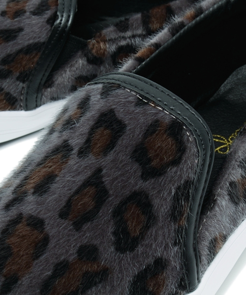 CIAOPANIC（チャオパニック）の「【Ciaopanic】ヒョウ柄ハラコスリッポン（スニーカー・レディース・ベージュ/グレー・24/23）」の5枚目の写真