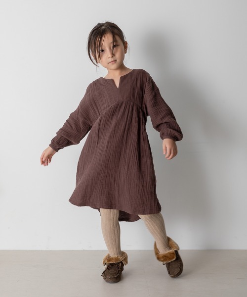 MAKE YOUR DAY（メイクユアデイ）の「ギャザー切替ワンピース■80～140cm（ワンピース・キッズ・ダークグリーン/ベージュ/ダークブラウン/ブラウン/サーモンピンク/ピンク・140/90/120/80/130/100/110）」の11枚目の写真