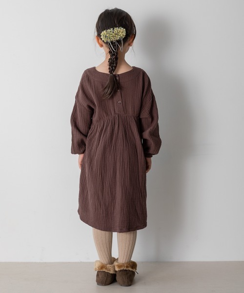MAKE YOUR DAY（メイクユアデイ）の「ギャザー切替ワンピース■80～140cm（ワンピース・キッズ・ダークグリーン/ベージュ/ダークブラウン/ブラウン/サーモンピンク/ピンク・140/90/120/80/130/100/110）」の12枚目の写真