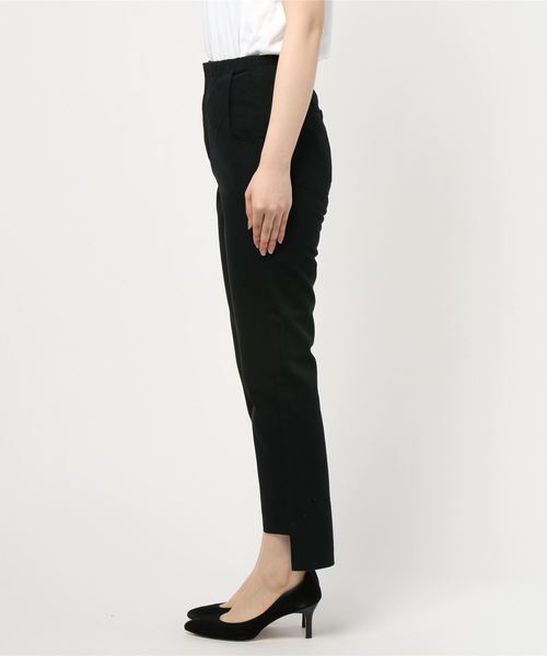 RIM.ARK(リムアーク)の「Hem asymmetry denim(デニムパンツ・レディース・ホワイト/ブラック/ベージュ・38/36)」の22枚目の写真