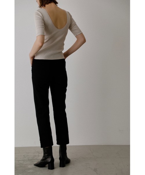 RIM.ARK(リムアーク)の「Hem asymmetry denim(デニムパンツ・レディース・ホワイト/ブラック/ベージュ・38/36)」の15枚目の写真
