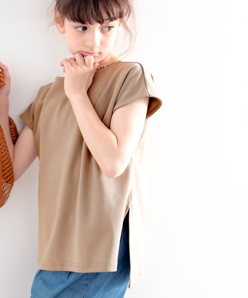 classicalelf(クラシカルエルフ)の「《キッズ》綿100% 上質コットン。シンプルフレンチトップス(Tシャツ/カットソー・キッズ・ブラック/モカ/ホワイト・150/160/140/130)」の1枚目の写真