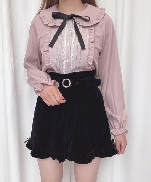 Honey Cinnamon（ハニーシナモン）の「パールバックルベロアショート 