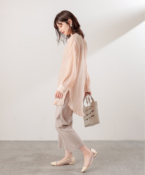 natural couture(ナチュラルクチュール)の「シアープリーツシャツチュニック(シャツ/ブラウス・レディース・アイボリー/グレー/ピンク・FREE)」の15枚目の写真