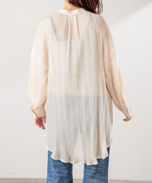 natural couture(ナチュラルクチュール)の「シアープリーツシャツチュニック(シャツ/ブラウス・レディース・アイボリー/グレー/ピンク・FREE)」の18枚目の写真