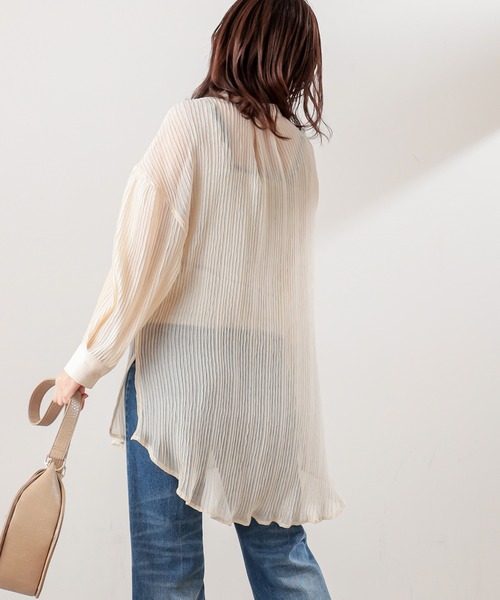 natural couture(ナチュラルクチュール)の「シアープリーツシャツチュニック(シャツ/ブラウス・レディース・アイボリー/グレー/ピンク・FREE)」の6枚目の写真