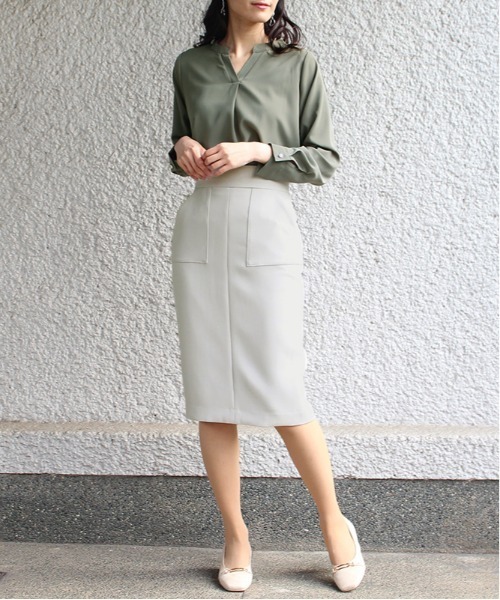 TRUDEA（トルディア）の「リバーストレッチ貼りポケットタイトスカート（スカート・レディース・ネイビー/グレイッシュベージュ/ラベンダー/モカ・LARGE/MEDIUM/SMALL）」の10枚目の写真