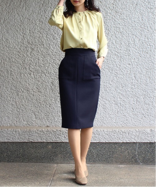 TRUDEA（トルディア）の「リバーストレッチ貼りポケットタイトスカート（スカート・レディース・ネイビー/グレイッシュベージュ/ラベンダー/モカ・LARGE/MEDIUM/SMALL）」の11枚目の写真