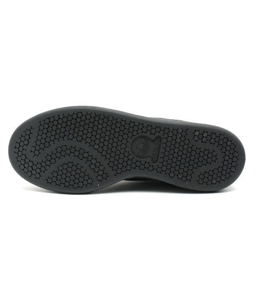 adidas Originals（アディダスオリジナルス）の「ウィメンズ アディダス ファレルウィリアムズ スタンスミス ソリッド PW STAN SMITH SOLID（スニーカー・レディース・ブルー/ブラック/レッド・24cm/23cm/22cm/23.5cm/22.5cm/24.5cm/29.5cm/29cm/25cm/28.5cm）」の8枚目の写真