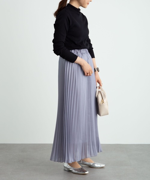 earth music&ecology（アースミュージックアンドエコロジー）の「チェーン柄リブ長袖ハイネックプルオーバー ＊（Tシャツ/カットソー・レディース・サックスブルー/オフホワイト/杢グレー/ブラック/イエロー/ベージュ系その他2・M/S）」の15枚目の写真