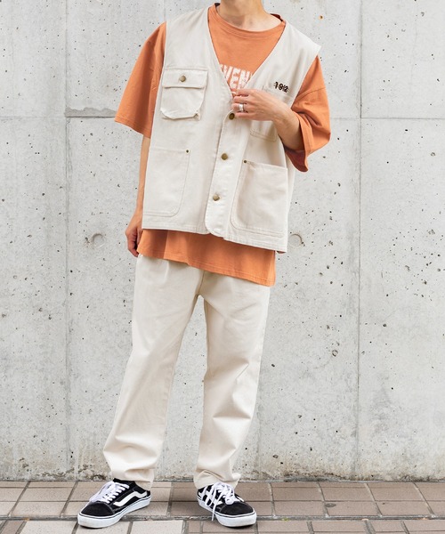 PairPair（ペアペア）の「シェフベスト/ワークベスト(ユニセックス)（ベスト・メンズ・ベージュ/スミクロ/アイボリー・LARGE/MEDIUM）」の10枚目の写真