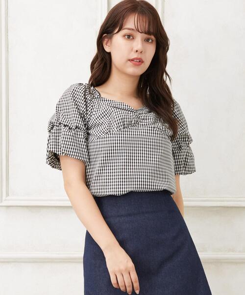 Allamanda(アラマンダ)の「袖コンシャス胸切替ブラウス(シャツ/ブラウス・レディース・ブラック/オフホワイト/サックスブルー/ミント・M)」の3枚目の写真