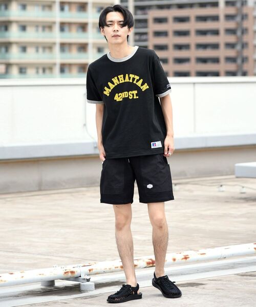Russell Athletic（ラッセルアスレティック）の「【WEB限定/SHIPS別注】RUSSELL ATHLETIC: カレッジ プリント リンガー Tシャツ（Tシャツ/カットソー・メンズ・ホワイト/オフホワイト/ブラック/ダークグレー・LARGE/X-LARGE/MEDIUM/SMALL）」の8枚目の写真