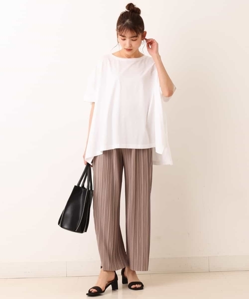 a.v.v（アーヴェヴェ）の「プリーツイージーパンツ（その他パンツ・レディース・アイボリー/ベージュ・38/36/40/34/42）」の3枚目の写真