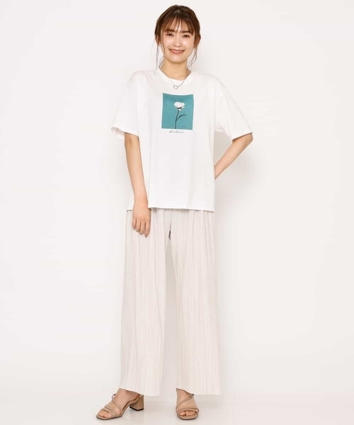 a.v.v（アーヴェヴェ）の「プリーツイージーパンツ（その他パンツ・レディース・アイボリー/ベージュ・38/36/40/34/42）」の6枚目の写真