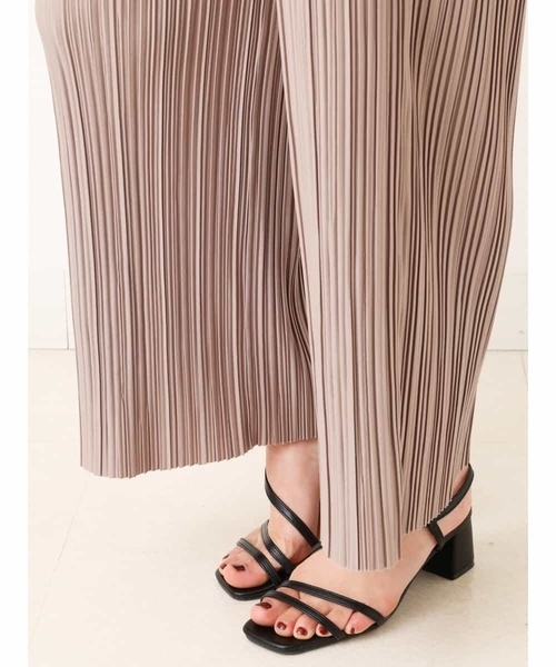 a.v.v（アーヴェヴェ）の「プリーツイージーパンツ（その他パンツ・レディース・アイボリー/ベージュ・38/36/40/34/42）」の14枚目の写真