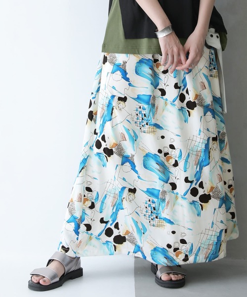 osharewalker(オシャレウォーカー)の「【廃盤】『アートプリントロングスカート』(スカート・レディース・ブラウン/ブルー・FREE)」の17枚目の写真