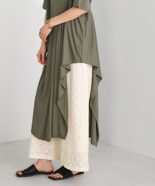 Bou Jeloud(ブージュルード)の「アシンメトリーチュニック(Tシャツ/カットソー・レディース・ブラック/オフホワイト/カーキ・FREE)」の6枚目の写真