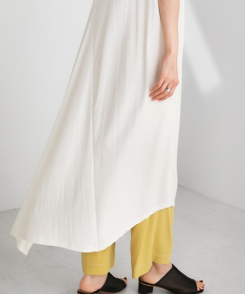 Bou Jeloud(ブージュルード)の「アシンメトリーチュニック(Tシャツ/カットソー・レディース・ブラック/オフホワイト/カーキ・FREE)」の18枚目の写真