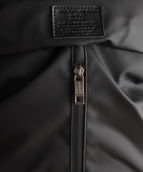 GUSCIO UOMO（グッシオ ウォーモ）の「【グッシオ ウォーモ】撥水ナイロンバックパック　センタファスナー　デイパック リップストップ　本革付属（バックパック/リュック・メンズ・ブラック/グレー/ライトグレー/ネイビー・FREE）」の22枚目の写真