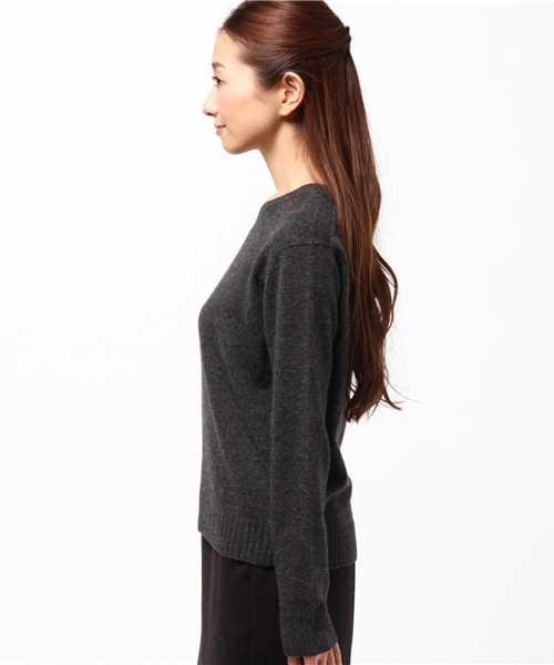 FIGARO Paris（フィガロパリ）の「◆9G天竺アイレット入り クループルオーバー（ニット/セーター・レディース・チャコールグレー/パープル/レッド・FREE）」の5枚目の写真