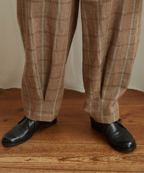 Lene（レネ）の「ヘリンボンチェック　タックパンツ（その他パンツ・レディース・ブラウン/ネイビー・FREE）」の21枚目の写真