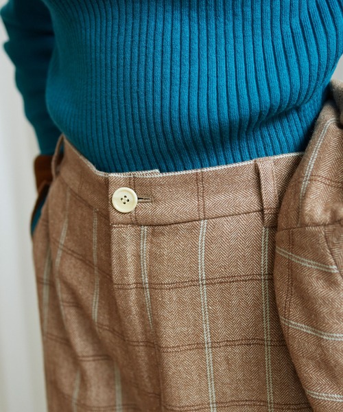 Lene（レネ）の「ヘリンボンチェック　タックパンツ（その他パンツ・レディース・ブラウン/ネイビー・FREE）」の4枚目の写真