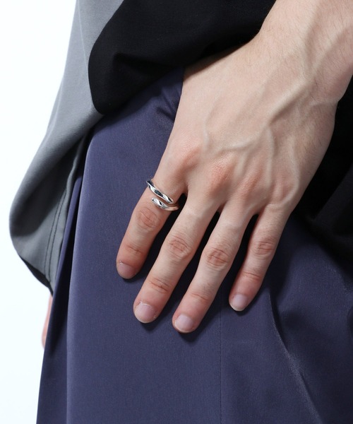 HARE（ハレ）の「ツイストスプーンリング(HARE)（リング・メンズ・シルバー・FREE）」の6枚目の写真