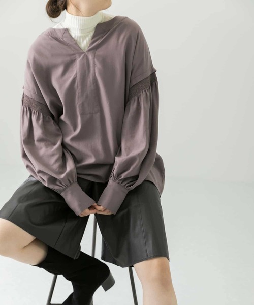 LAATO(ラート)の「LANTAN VOLUME BLOUSE(シャツ/ブラウス・レディース・ブラック/ベージュ/パープル・FREE)」の10枚目の写真