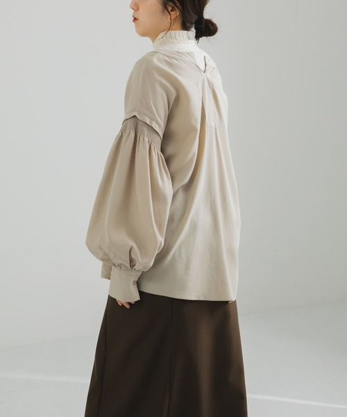 LAATO(ラート)の「LANTAN VOLUME BLOUSE(シャツ/ブラウス・レディース・ブラック/ベージュ/パープル・FREE)」の16枚目の写真