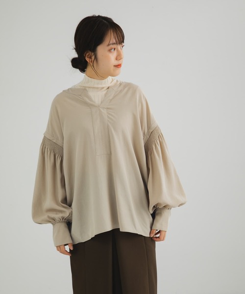 LAATO(ラート)の「LANTAN VOLUME BLOUSE(シャツ/ブラウス・レディース・ブラック/ベージュ/パープル・FREE)」の21枚目の写真